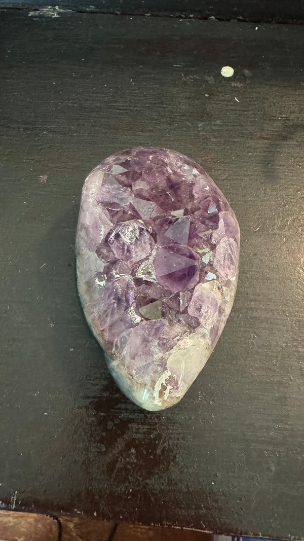 Amethyst Druze on stand 4 1/2 X3