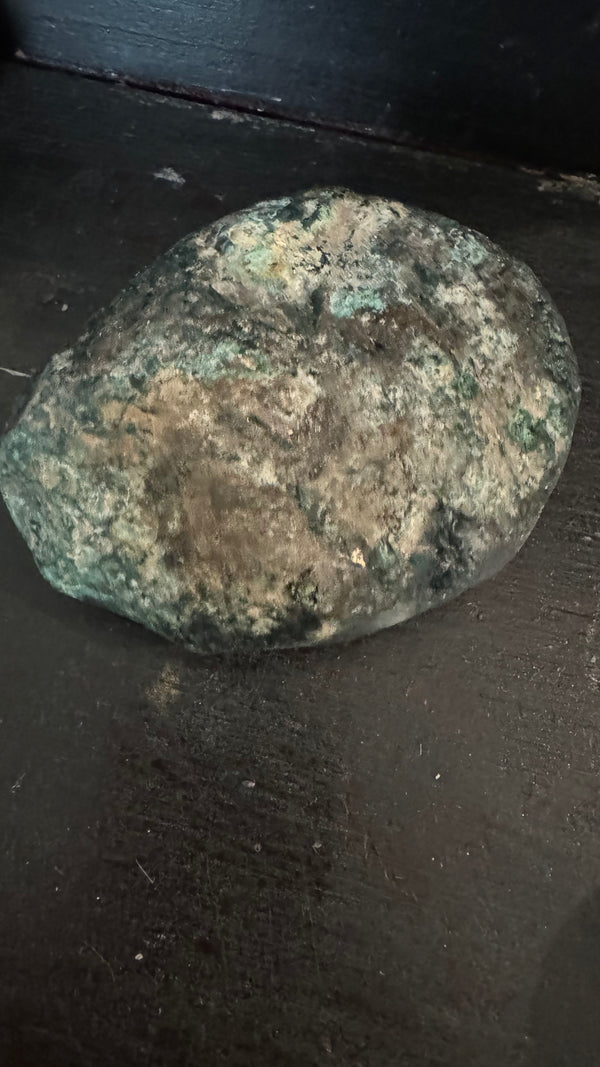 Amethyst Druze on stand 3 1/4 x 4 1/4