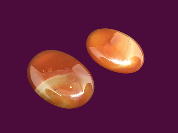 Carnelian palm stones