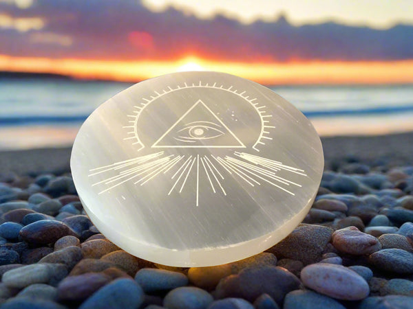 Selenite third eye charging plate