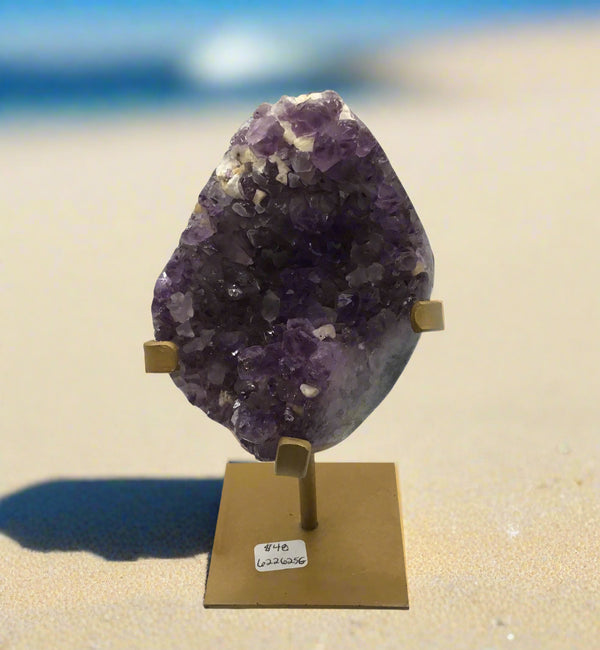 Amethyst Druze on stand 4 x3 1/4