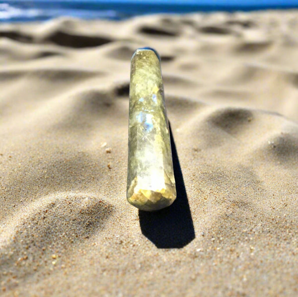 Gemstone Faceted Massage Wand - Labradorite