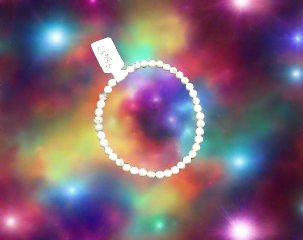 Howlite Bracelet 4mm Round Beads
