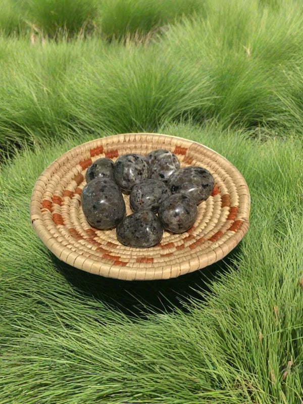 Tumbled Stones Flame Stone