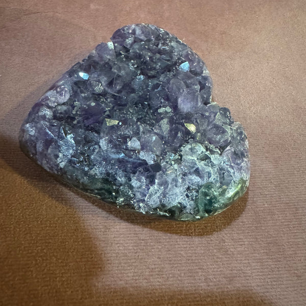 Amethyst Heart 9.4 oz