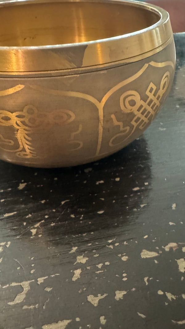 Buddha Singing Bowl - Tibetan Sound Healing Bowl for Meditation and Mindfulness