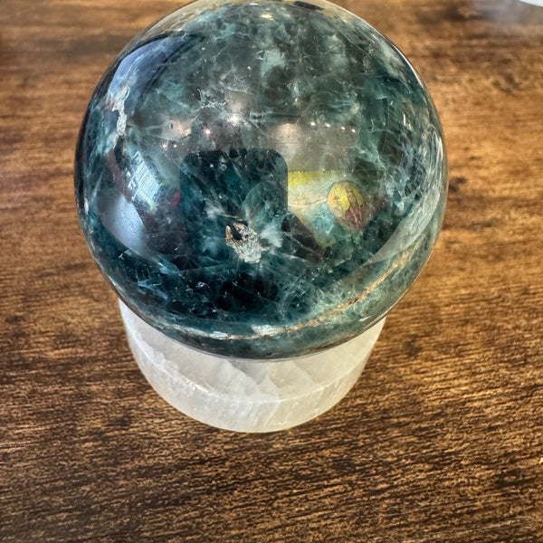 Moss Agate Sphere 11 oz