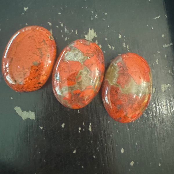 Red Jasper palm stone