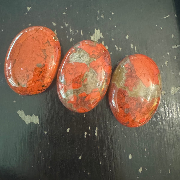 Red Jasper palm stone