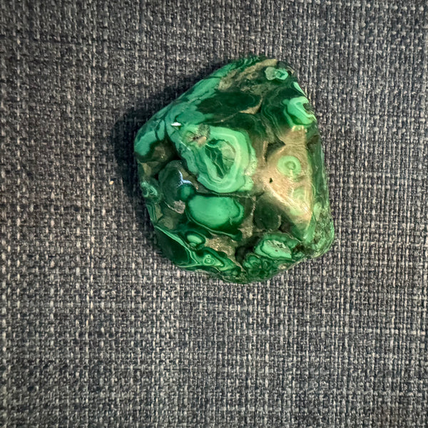 Malachite Palm Stone 2.1 oz