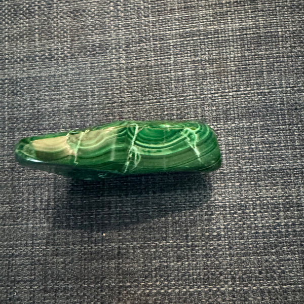 Malachite Palm Stone 3.4