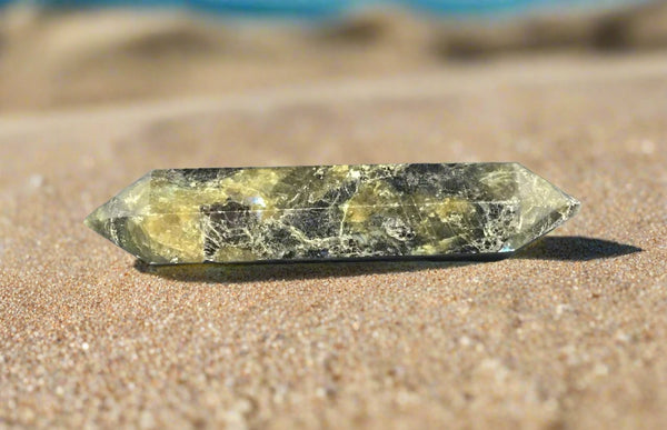 Labradorite*