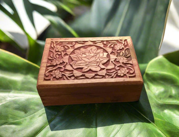 Shisham Wood Box Lotus