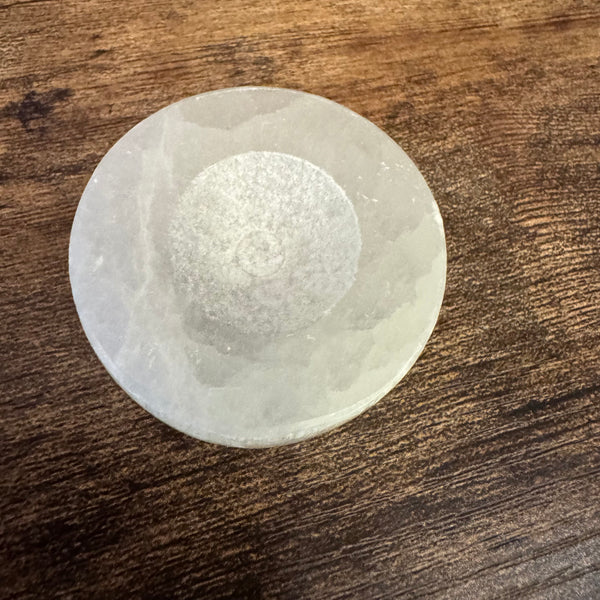 Selenite Sphere Holder